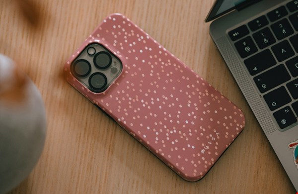 Hoe je telefoon je outfit kan aanvullen